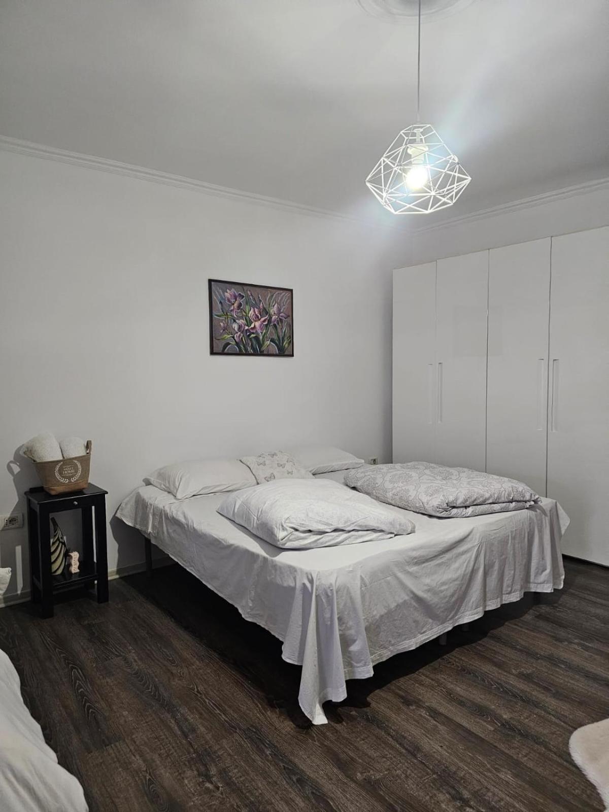 Main Apartment ติรานา ภายนอก รูปภาพ